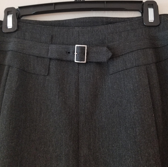 Express Sz 2 charcoal pencil skirt w/ buckle back - Picture 2 of 5